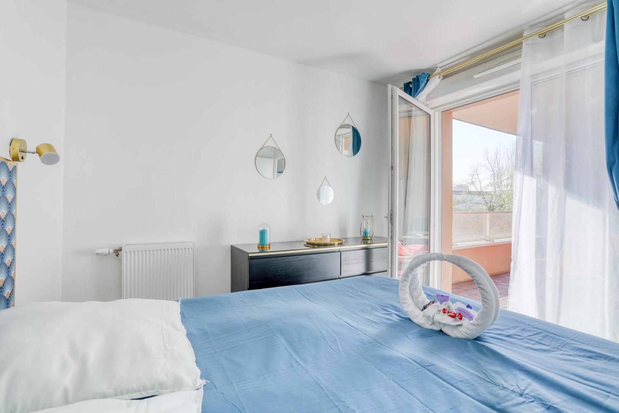 "Le Serenity ", Appartement Spacieux ,Balcon, Parking Prive Gratuit, Netflix, Proche Cdg Et Stade De France สแตงส์ ภายนอก รูปภาพ